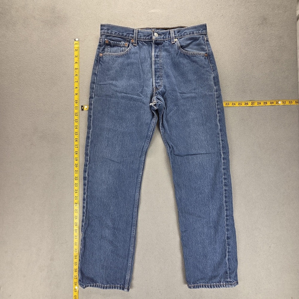 VTG Levis 501 Jeans Mens Blue Medium Wash Regular Straight Button Fly Fits 32x30